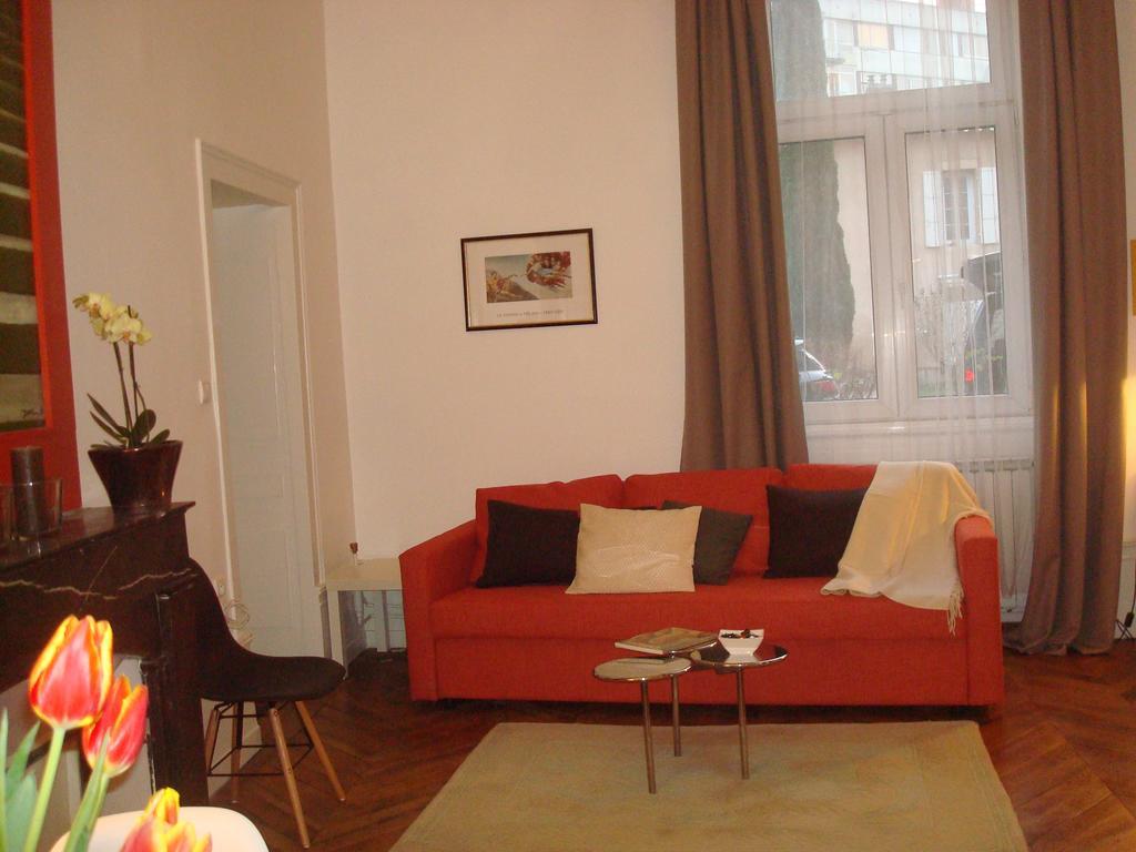 Appartements Caractere Clos St Jean Mâcon Chambre photo